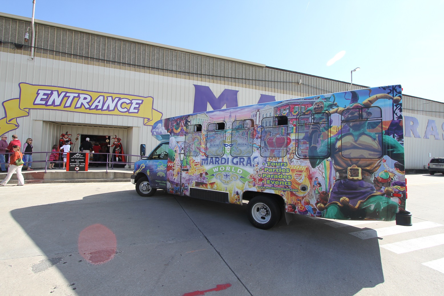 mardi gras world free shuttle